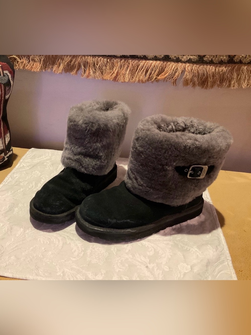 UGG  “Elle” Winter Boots Size 7